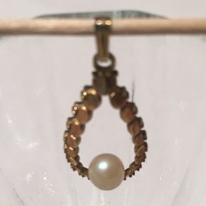 Gold & Pearl Teardrop Pendant